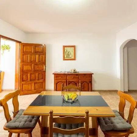 Marea Alta * La Santa